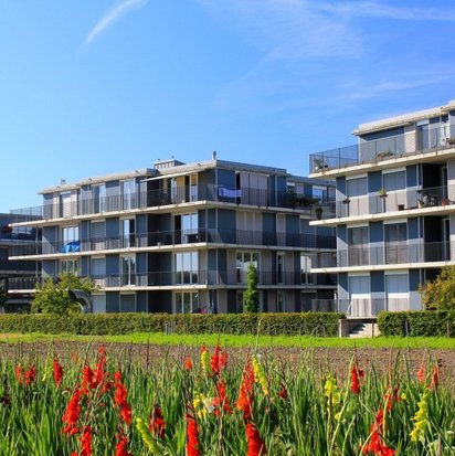 TUEV_NORD_Immobilien_Mehrfamilienhaus Mehrfamilienhaus mit Blick ins Grüne