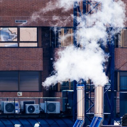 EU-ETS 2 Emissionen steigen bei der Wärmegewinnung eines Gebäudes auf.